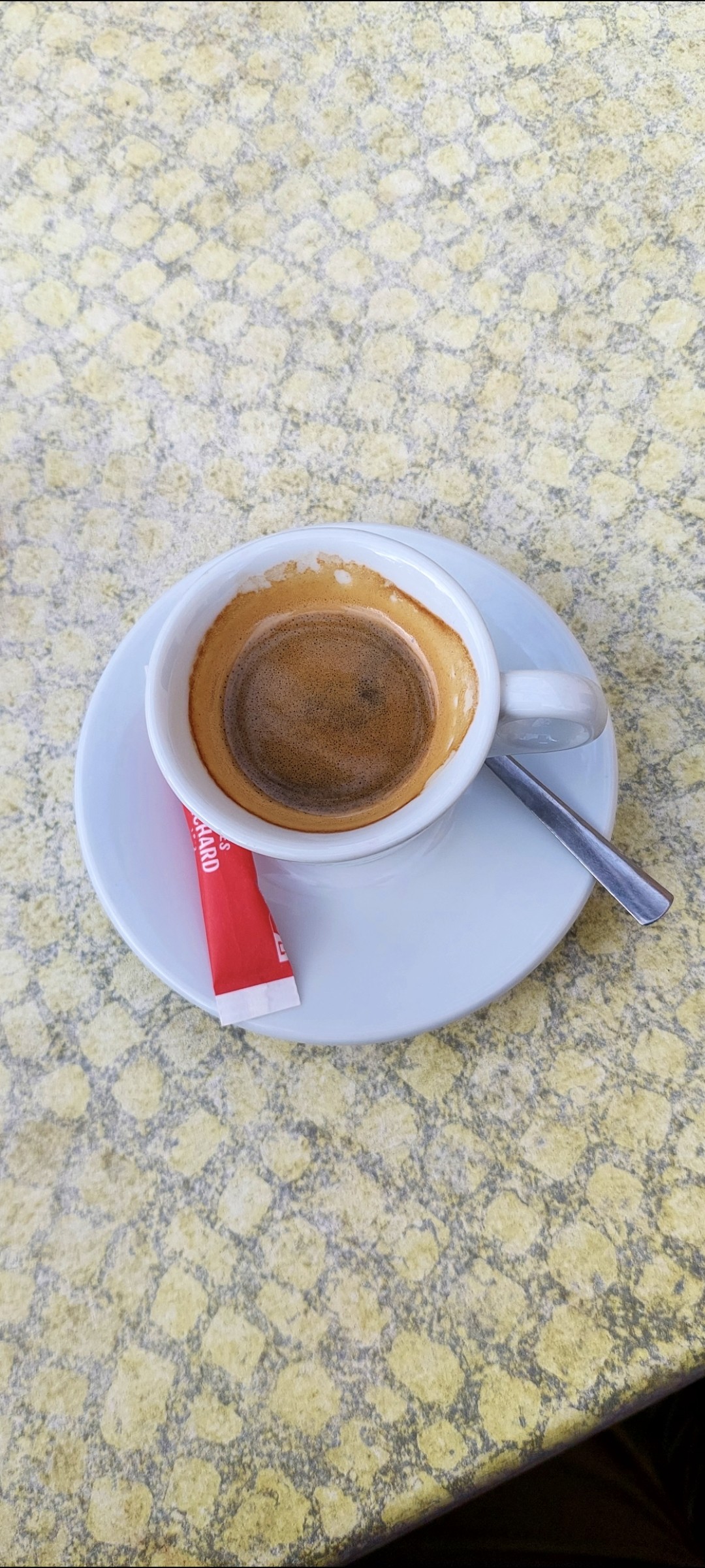 Café Richard en grains - Petit expresso 
La route du mimosa - Tanneron - Partie 1