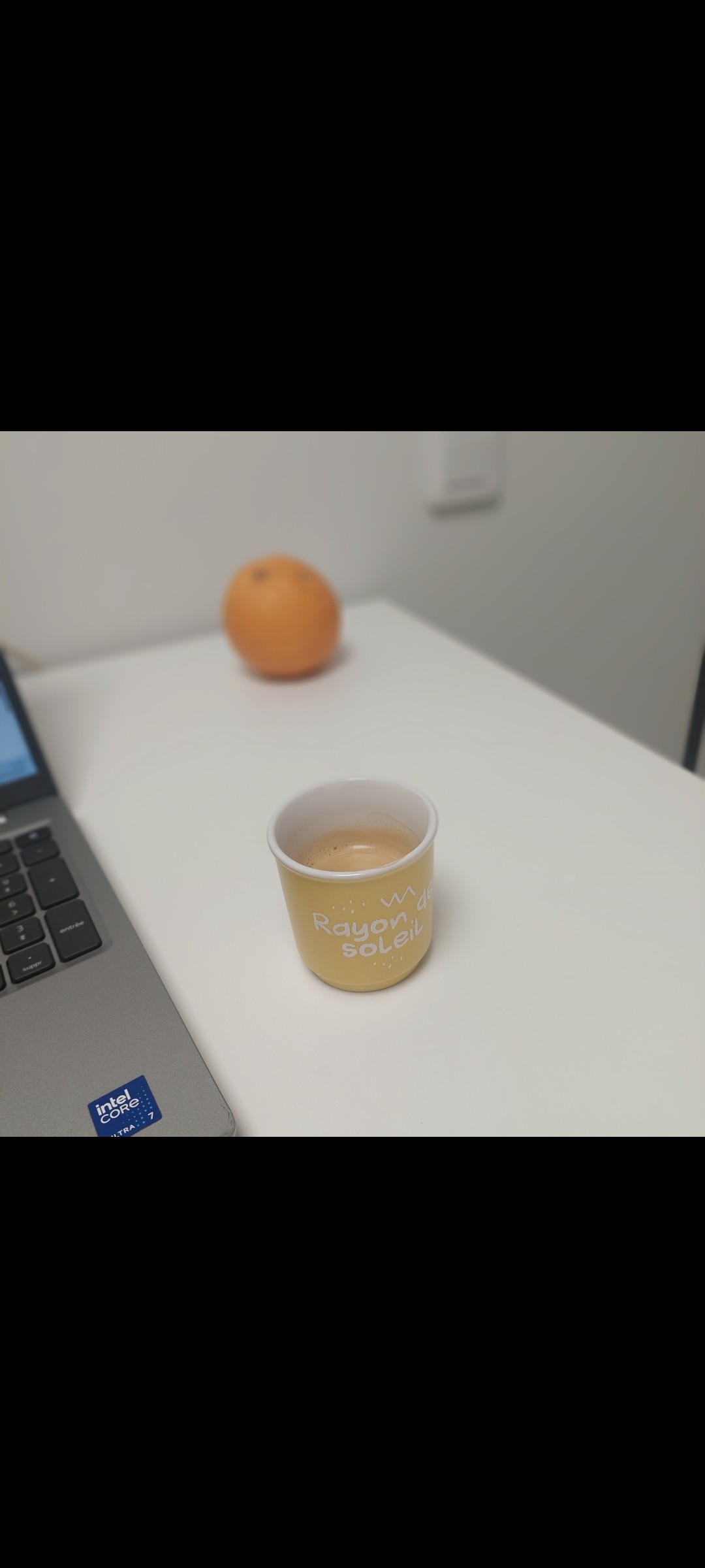 Expresso Starbucks Colombie 

Au bureau 
Petit rayon de soleil pour bien commencer la journée 
