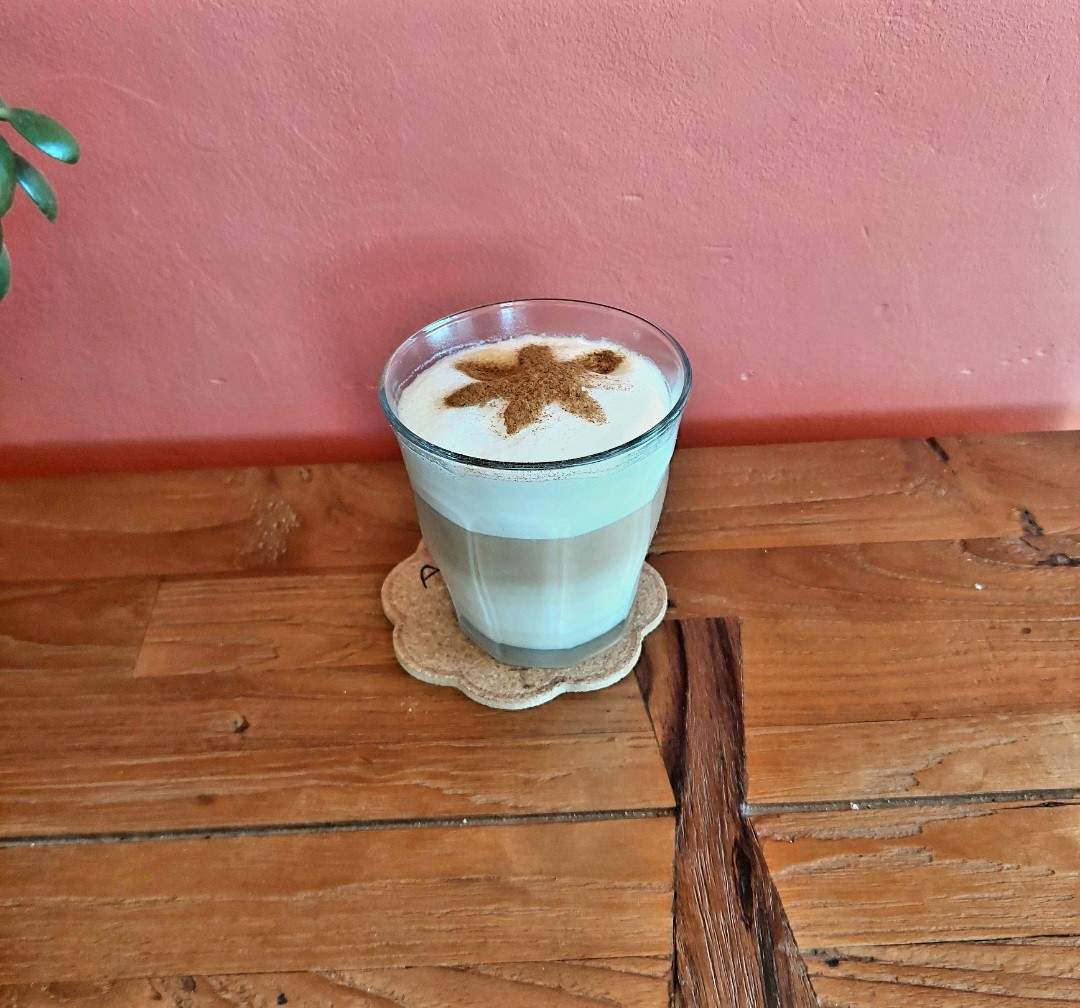 Cafe l'Or Absolu intensité 7

Macchiato lait concentré et cannelle 
Bien réconfortant 