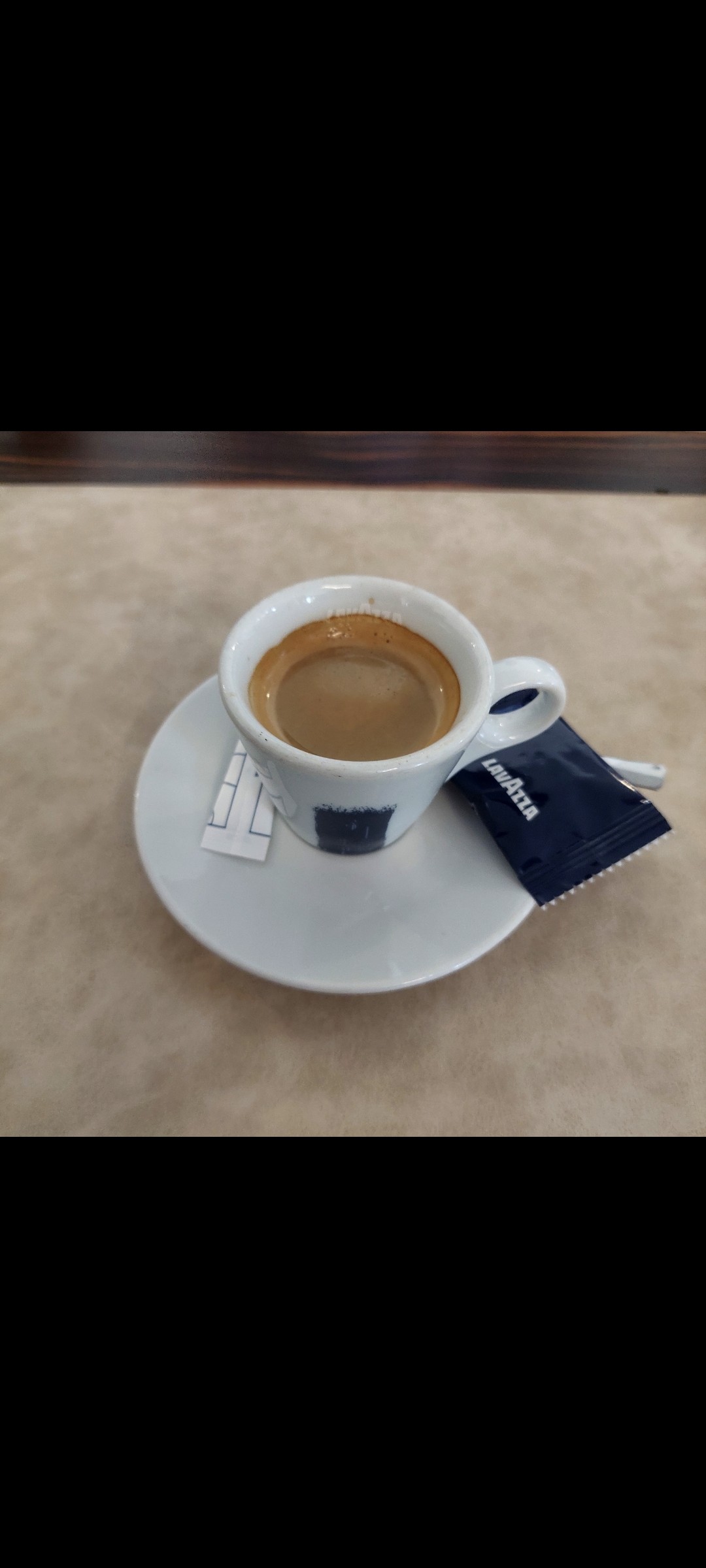 Café Lavazza en grains 

Café gourmand 