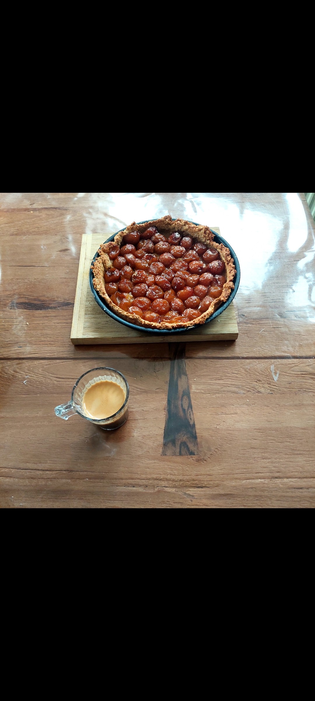 Café Meo Bio L'original 

Expresso et tarte aux mirabelles du jardin 
