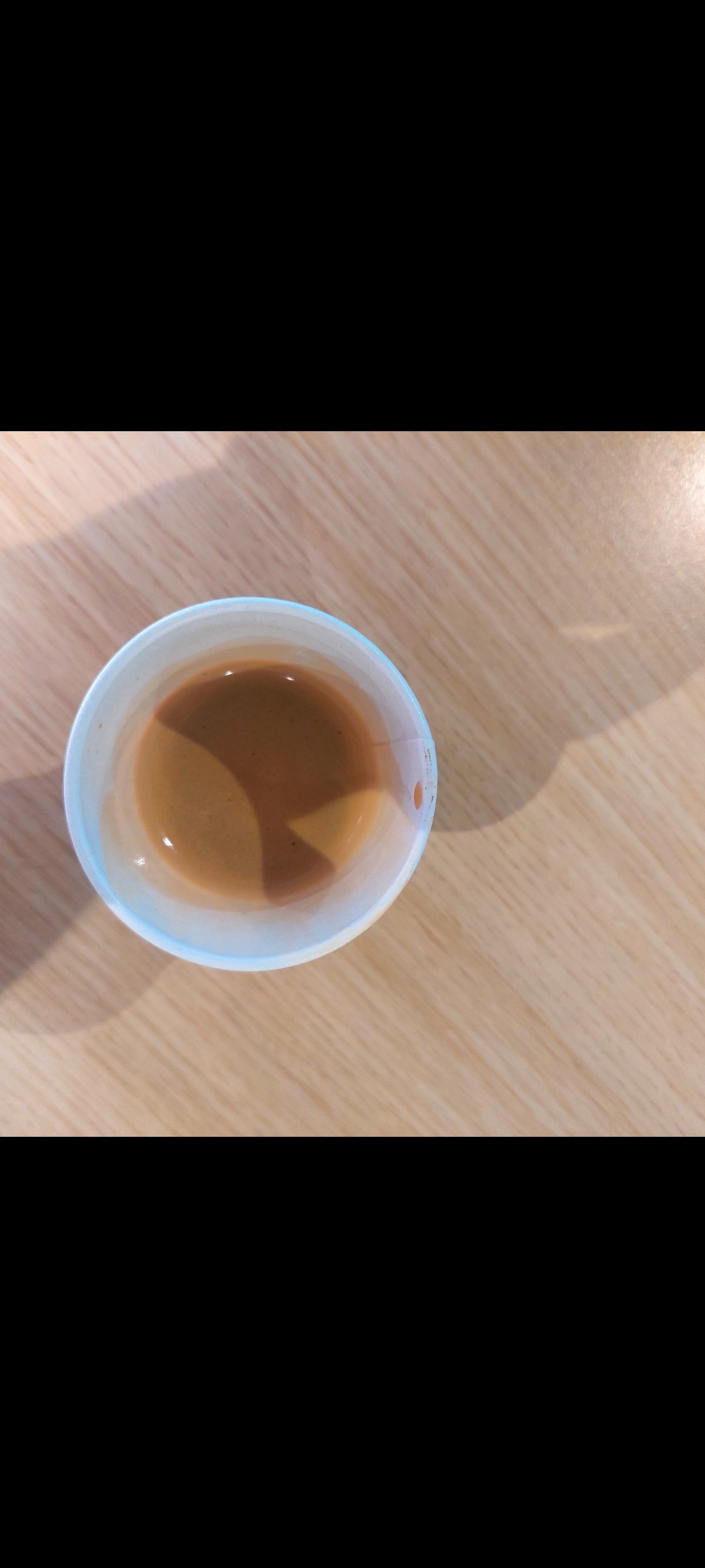 Expresso en grains
 
Station service Shell

Quoi de mieux que de siroter un bon café en attendant que ma voiture électrique se recharge 