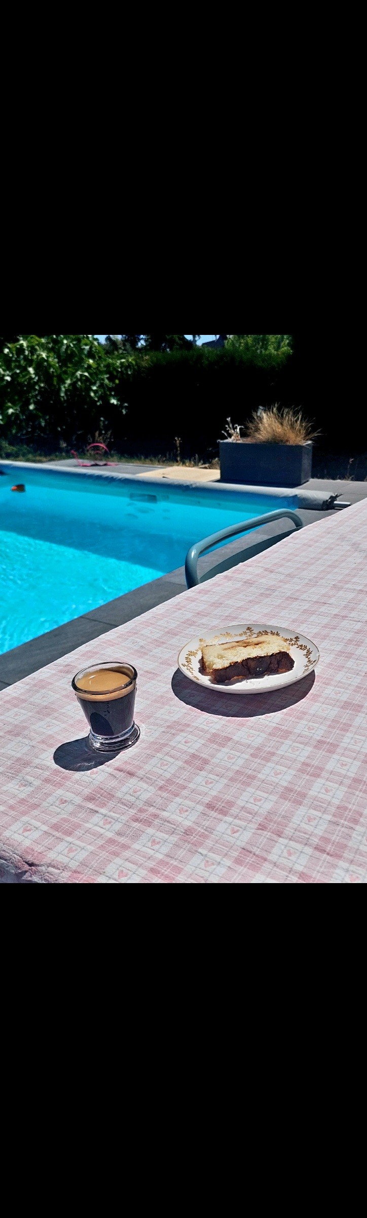 Expresso et flan à la noix de coco 

Réconfortant !