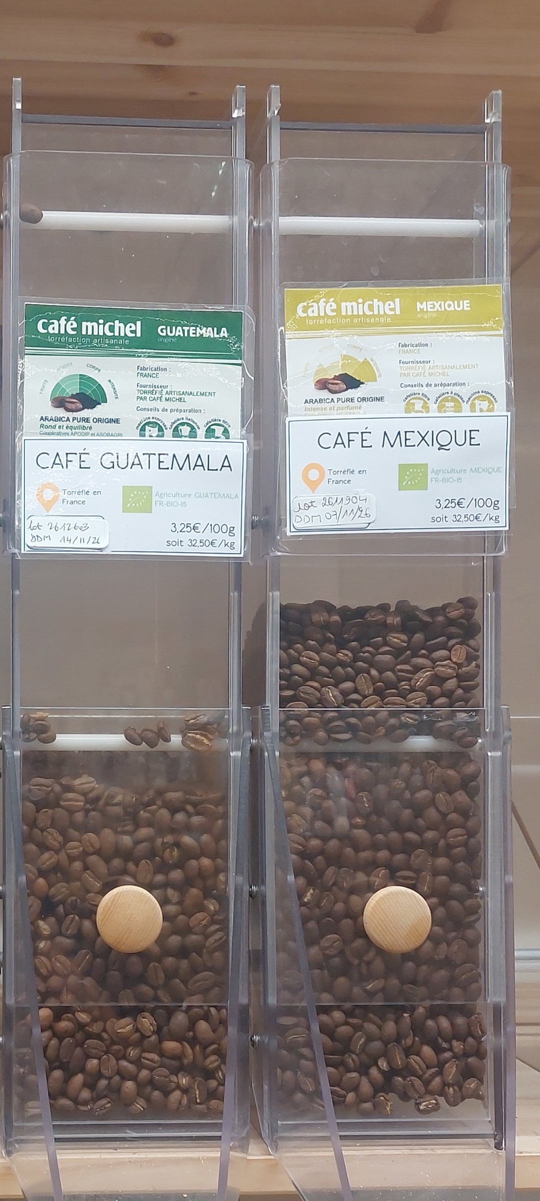 Achat de cafe en vrac - la fourmilière
J'ai finalement acheté le café Congo Kivu et le café du Honduras
J'ai hâte de Les tester