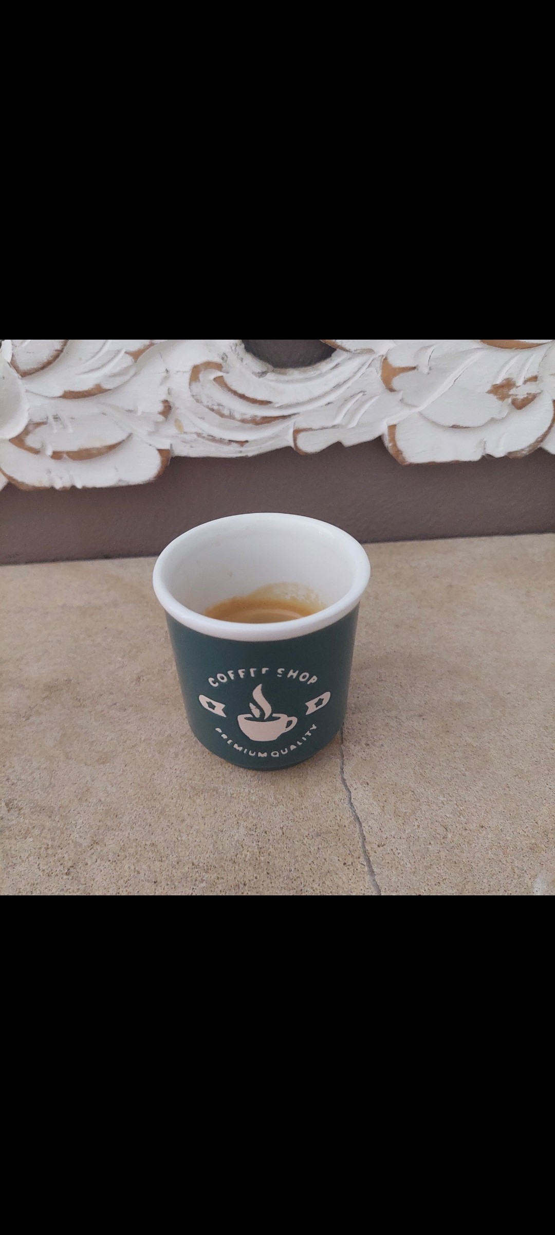 Terra Etica Congo Kivu en grains 
Encore une nouvelle tasse à expresso 
Dernier test avant de l'amener au boulot 