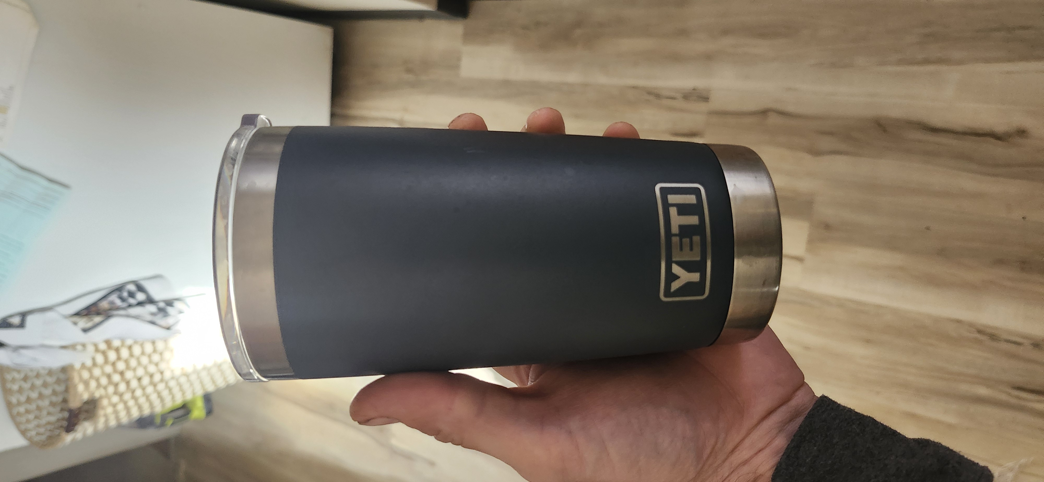 20oz stainless steel YETI mug