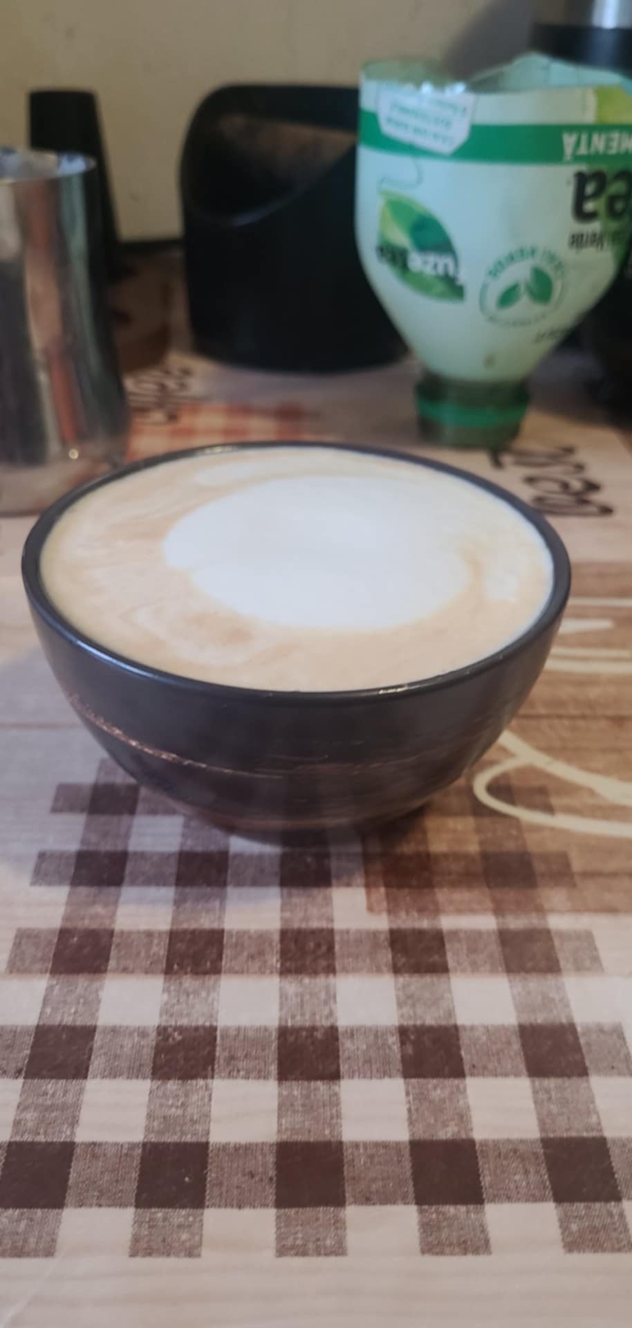 Every morning I make an espresso-based milk coffee, though it would be hard to classify it by a standard name, it's in the vicinity of cafe latte and flat white. i admit today's coffee was a bit too watery for my liking, but still had a great chocolaty taste.