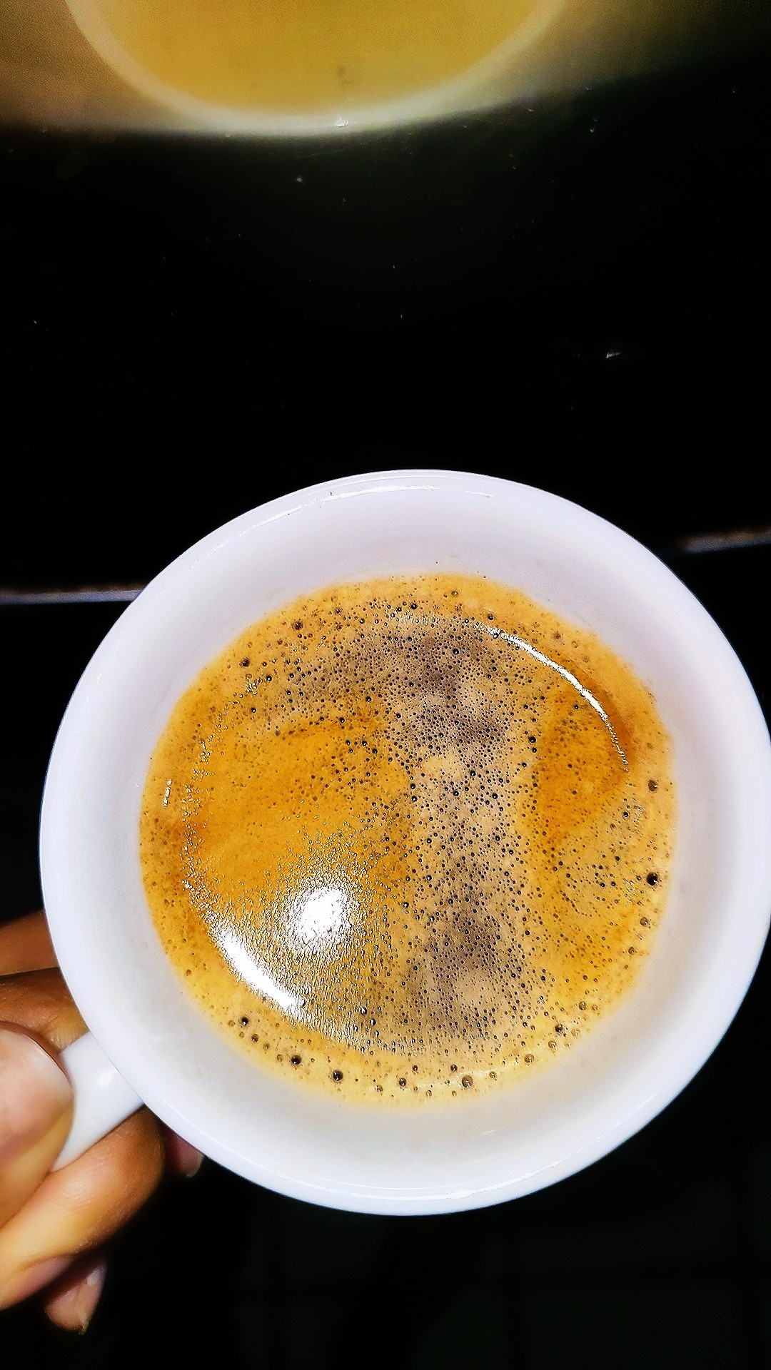 Uma pausa para apreciar esse espresso looongo perfeito 🔥☕✨