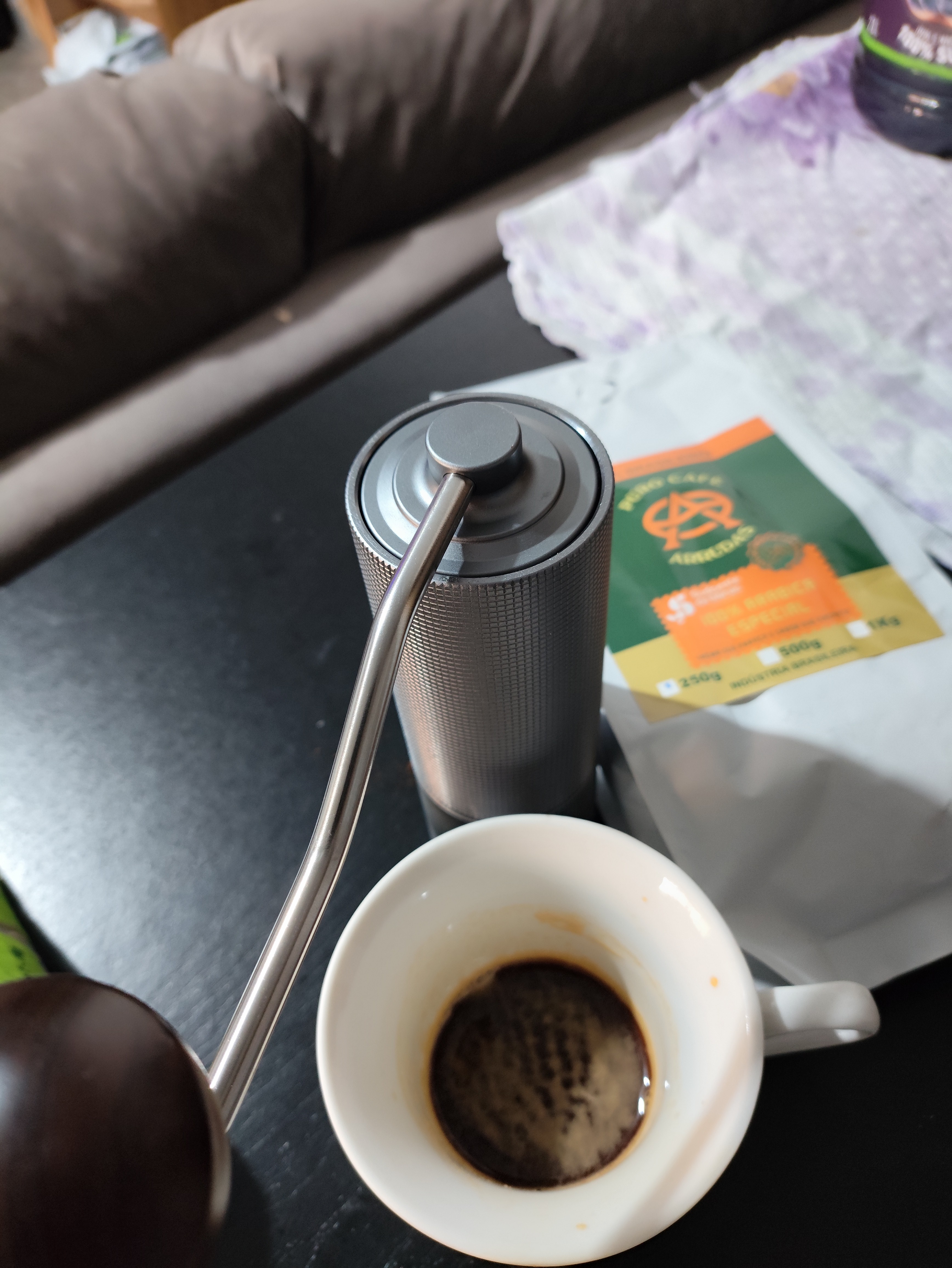 Atualmente estou esperimentando esse café.
Ainda tentando ajustar meu espresso.