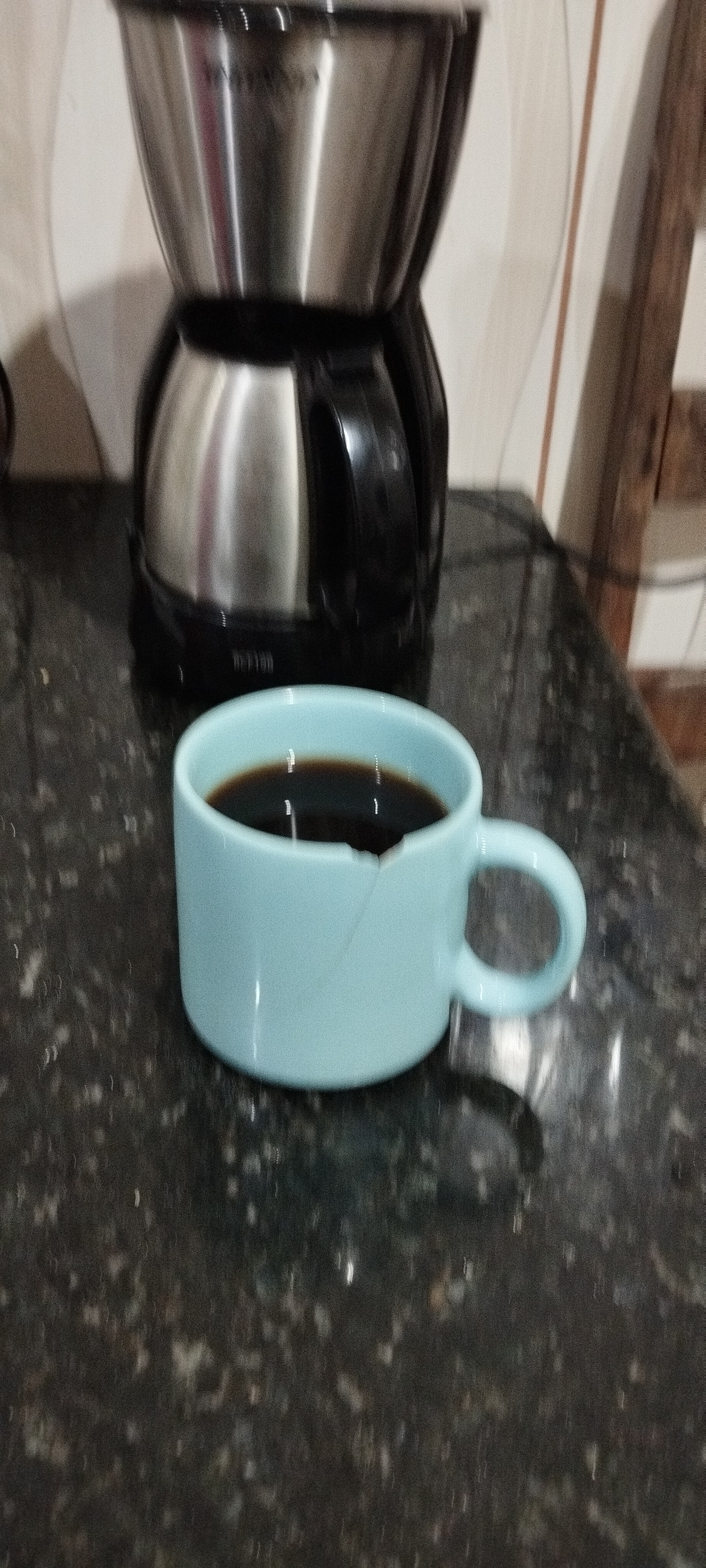 Antes de estudar um café rápido pra estimular o cerebro 🧠
