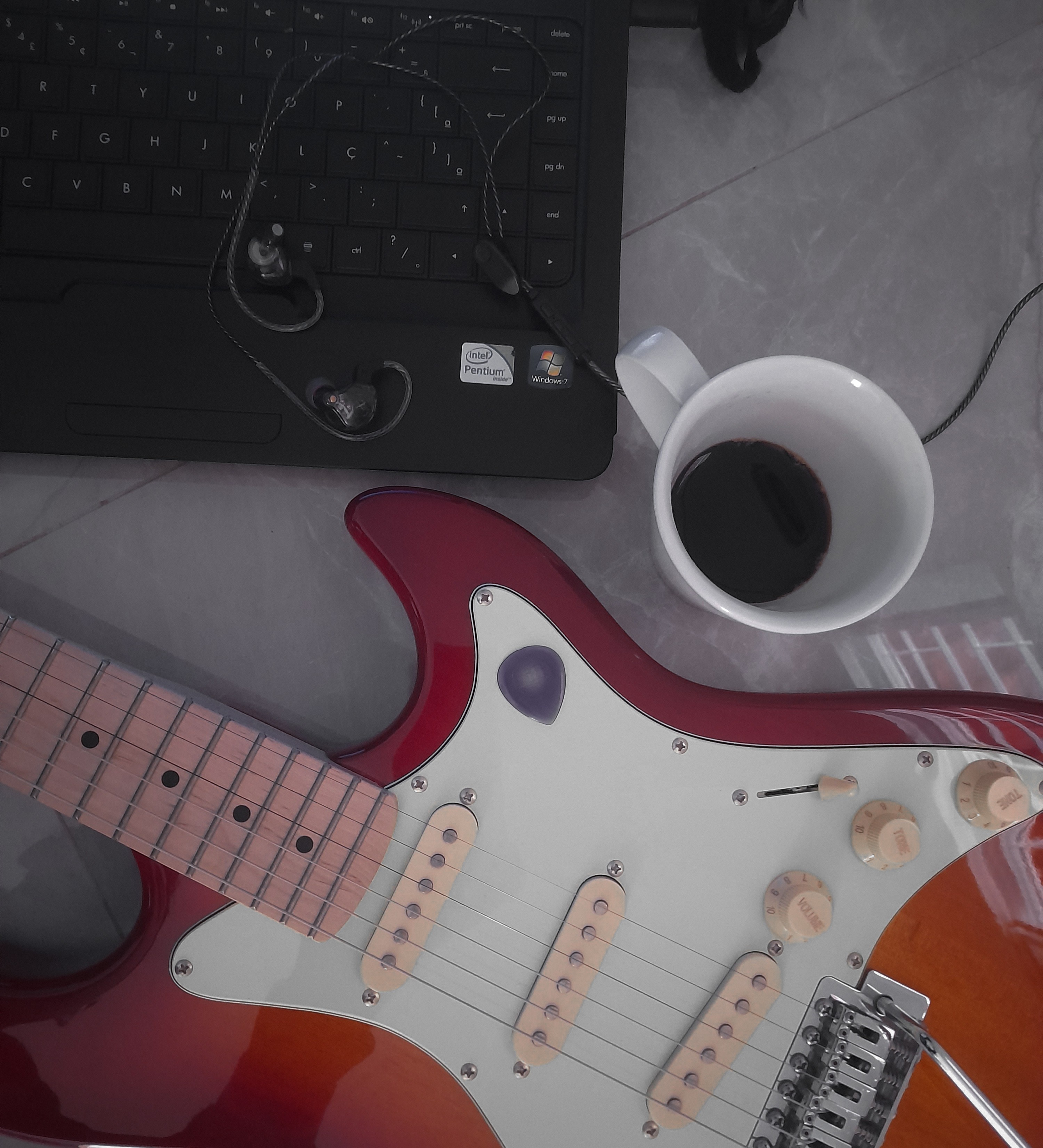 ☕🎶