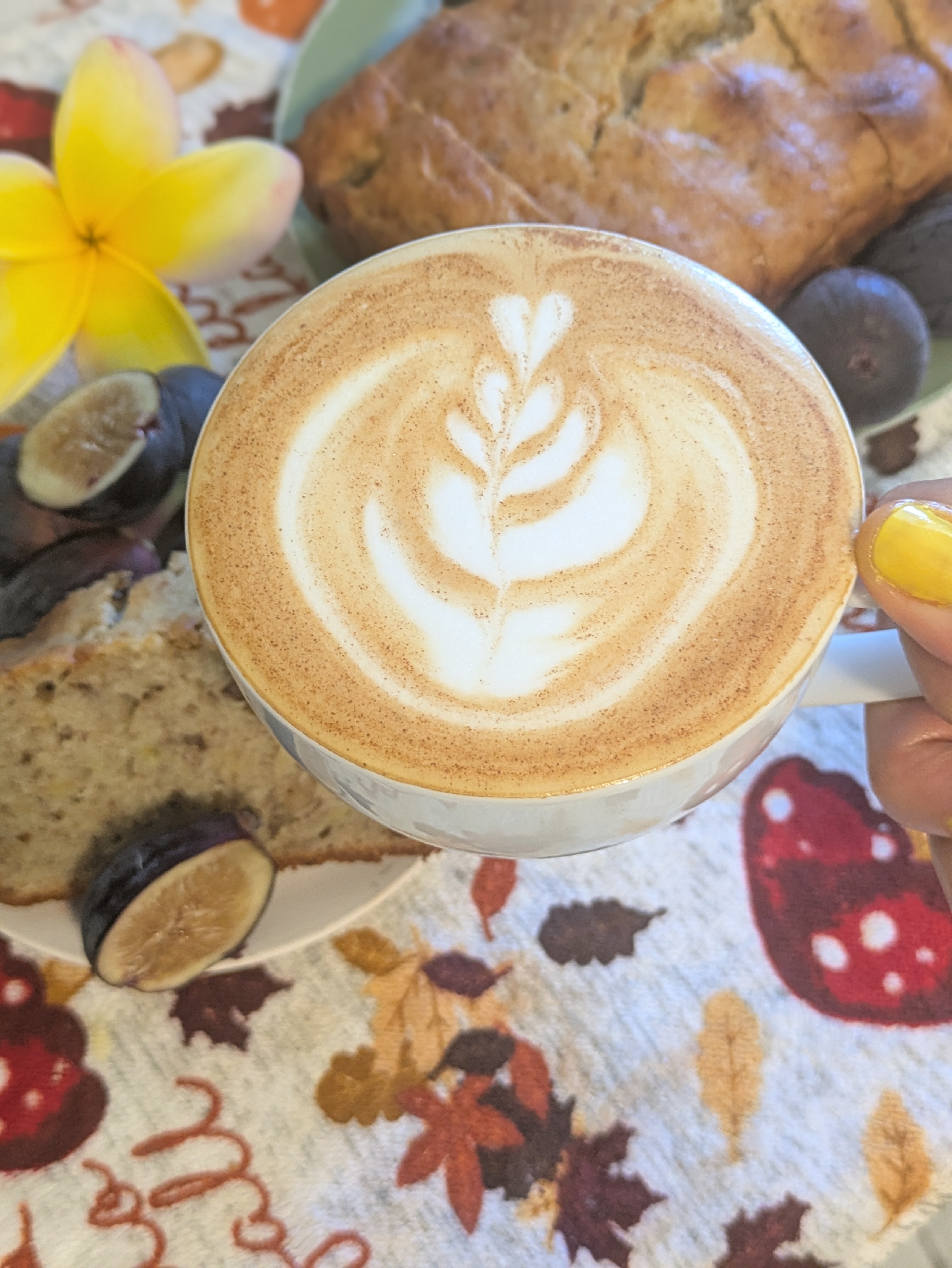Un buen bizcocho de banana para acompañar un café con leche y canela 🤤