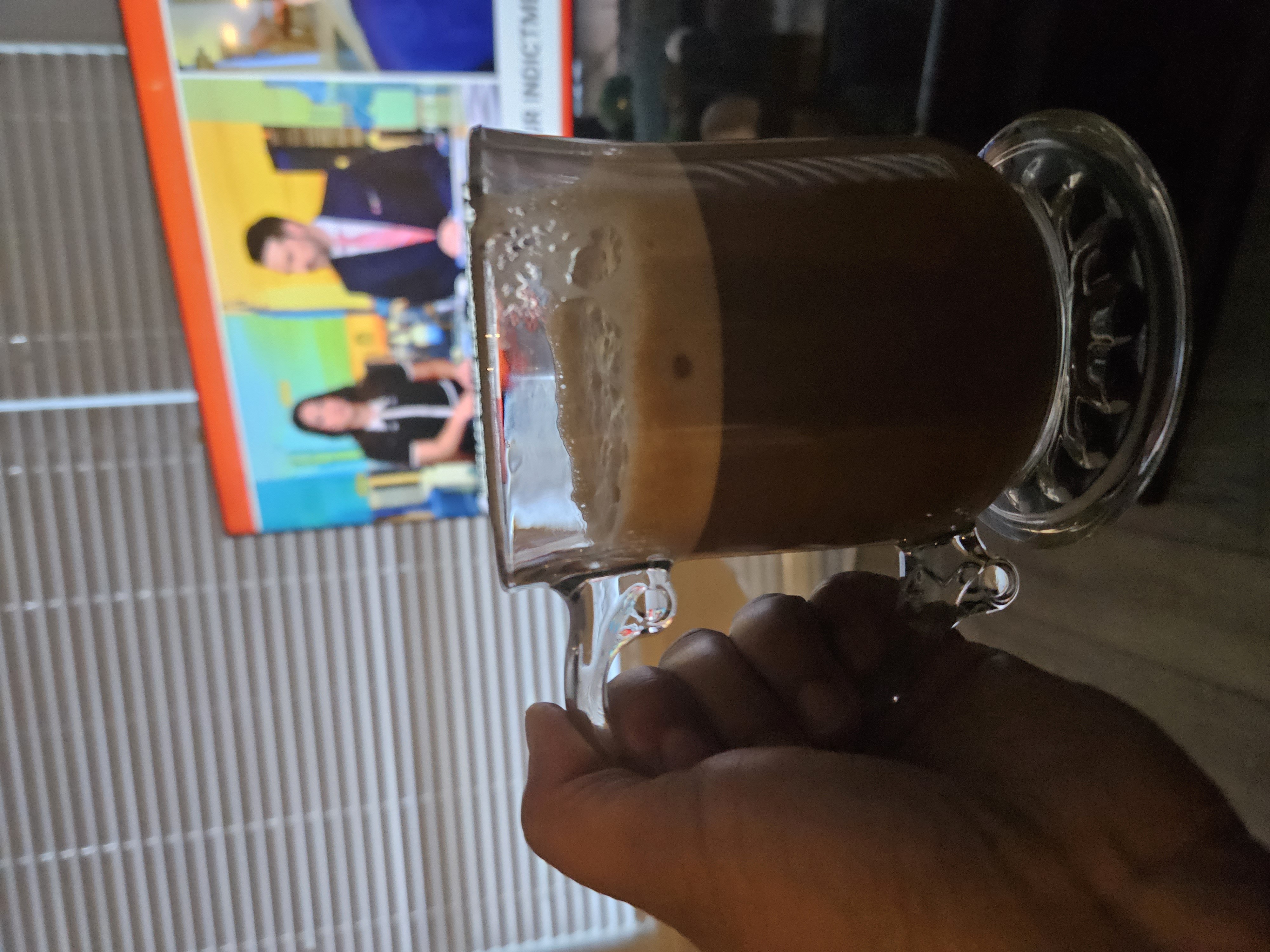 Starting my morning watching news with my favorite coffee... 🥰🥰🥰