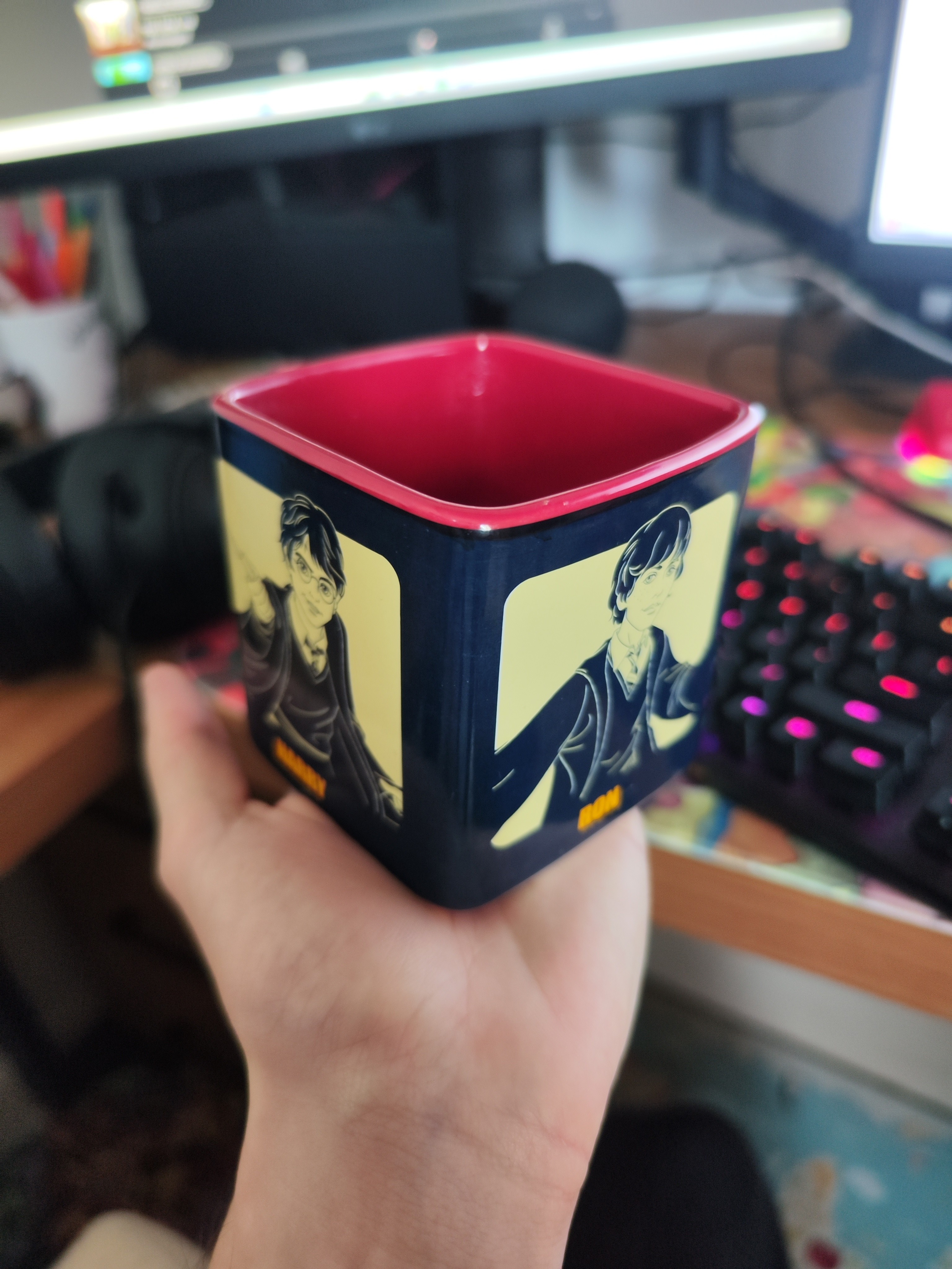 Caneca QUADRADA do trio de ouro de Harry Potter (Presente de aniversário de uma amiga)