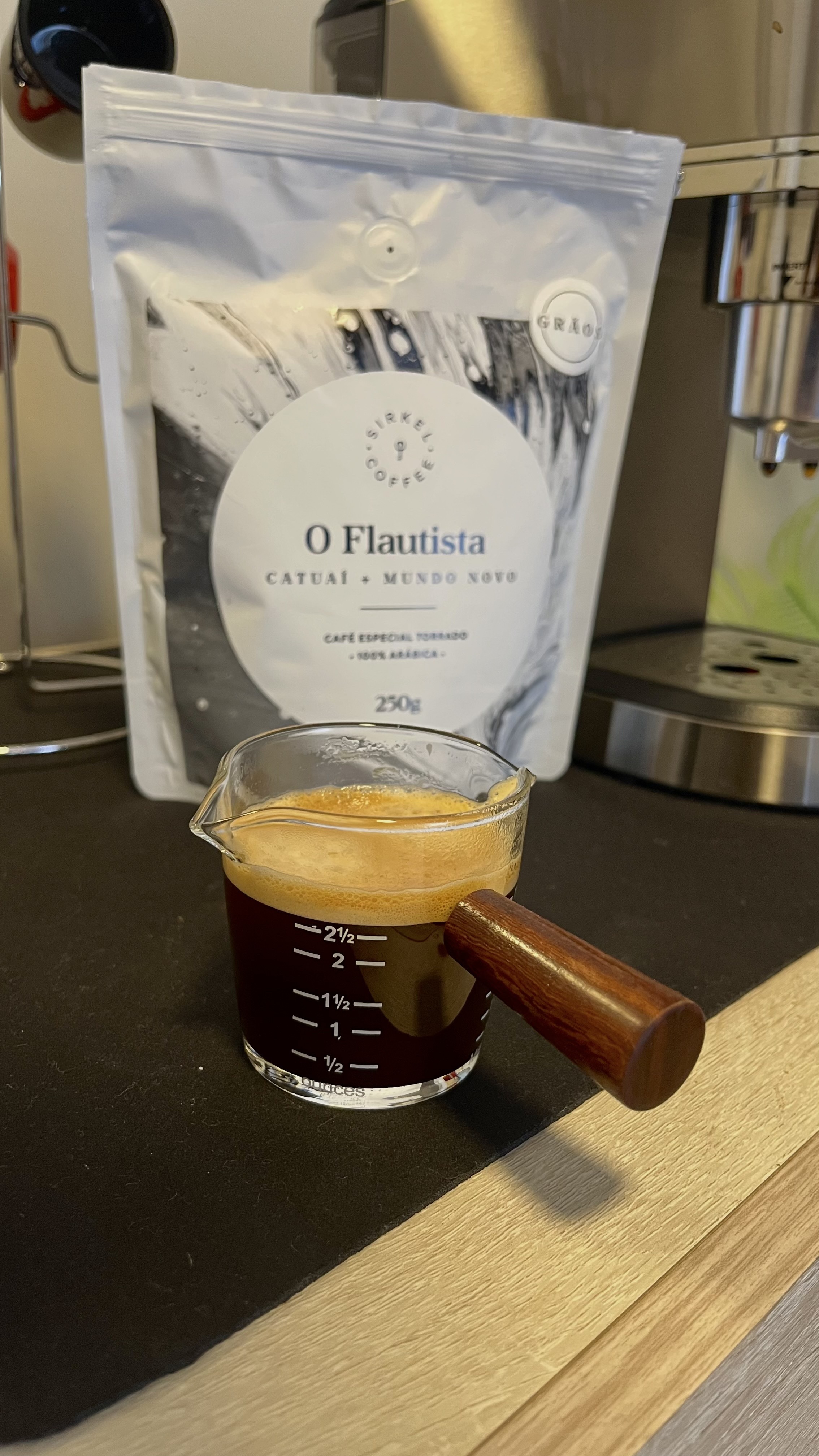 Coffee photo review barista cafe specialty coffee