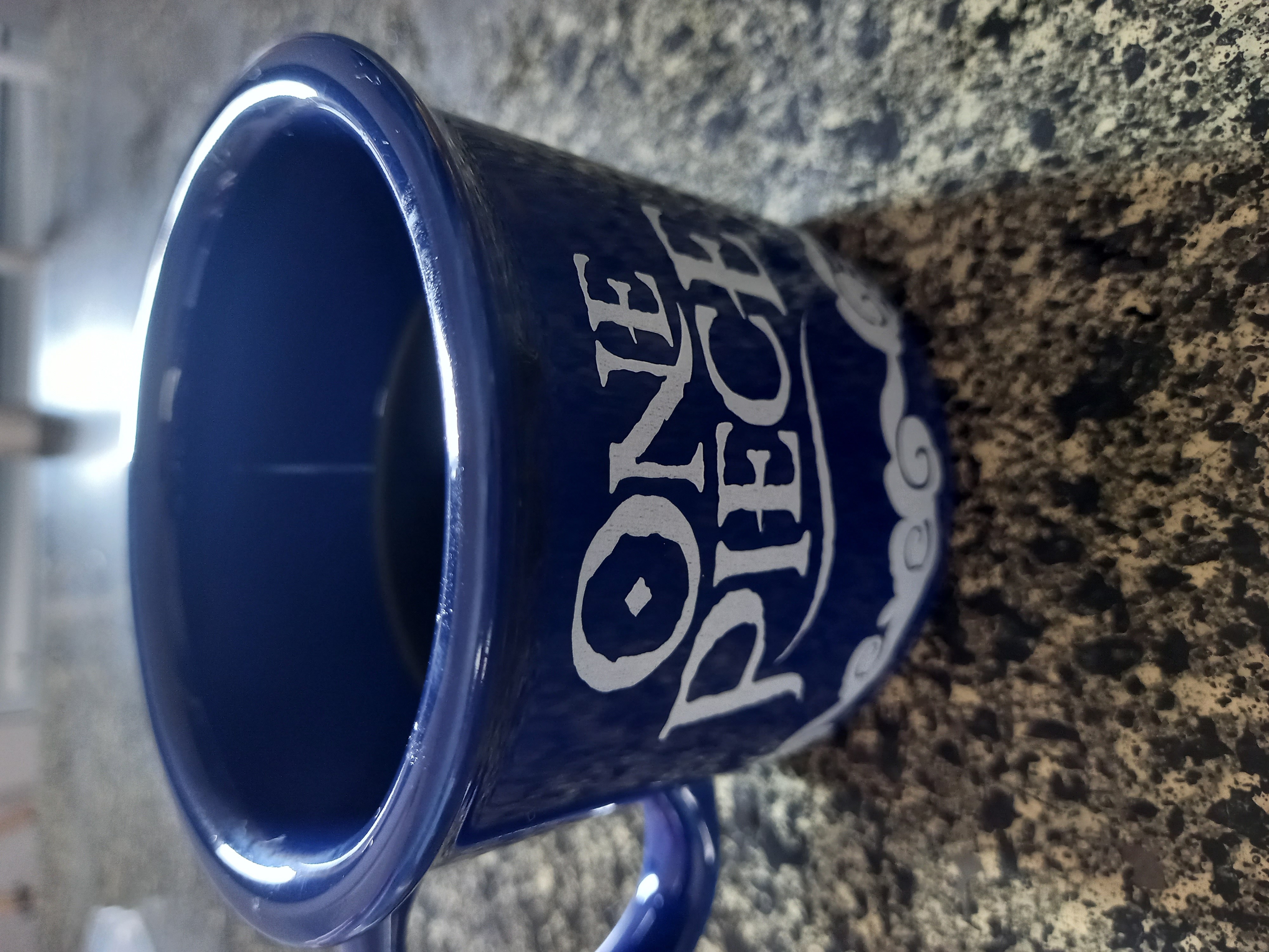 Obrigada Senhor, pela oportunidade de tomar café em mais um dia de vida. 