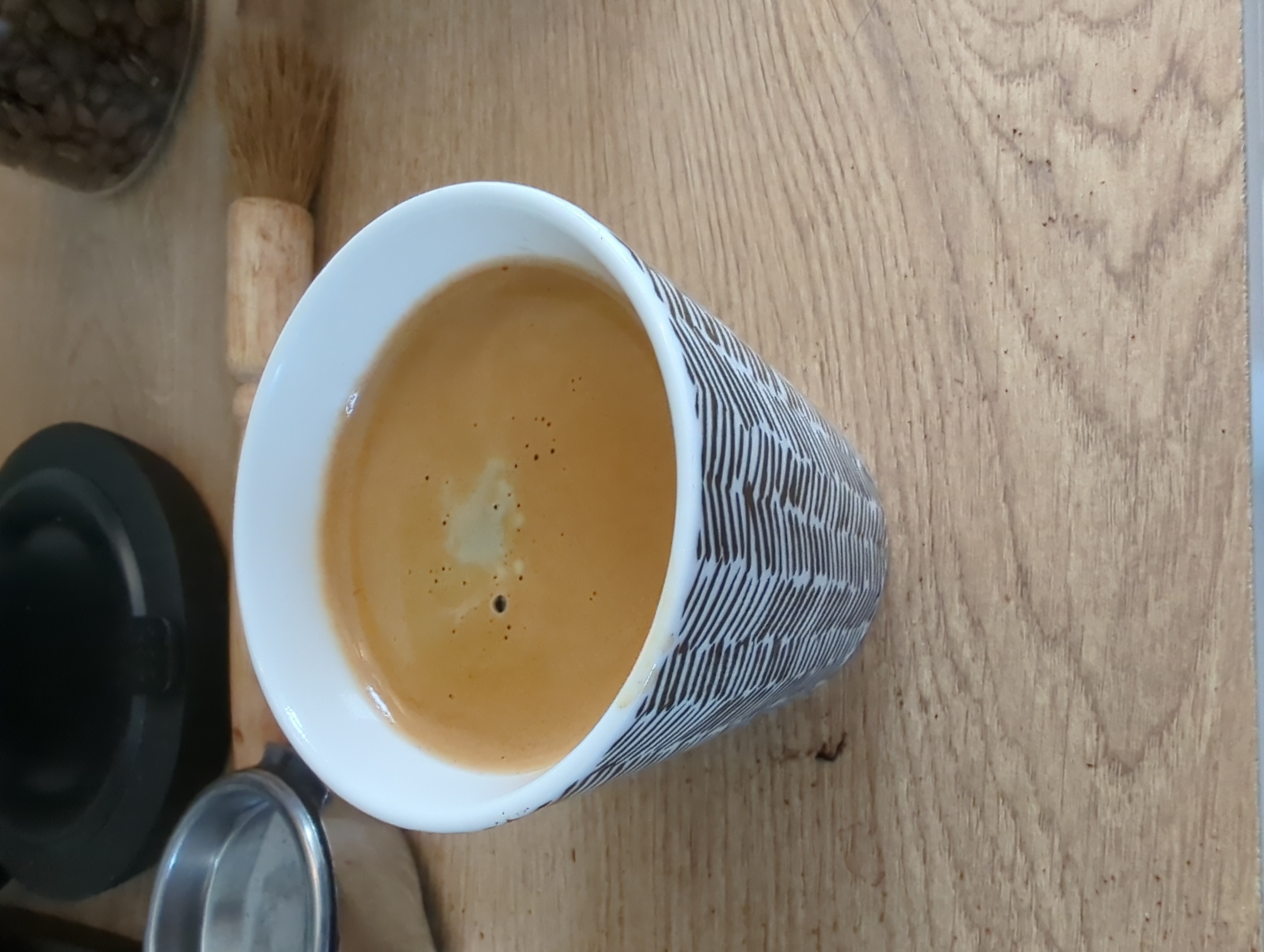 19gr in 39.2 out in 29 sec than filled with 120ml 90c water to create a double shot Americano.

brew water filter with zero water and minerals re added are magnesium and calcium.