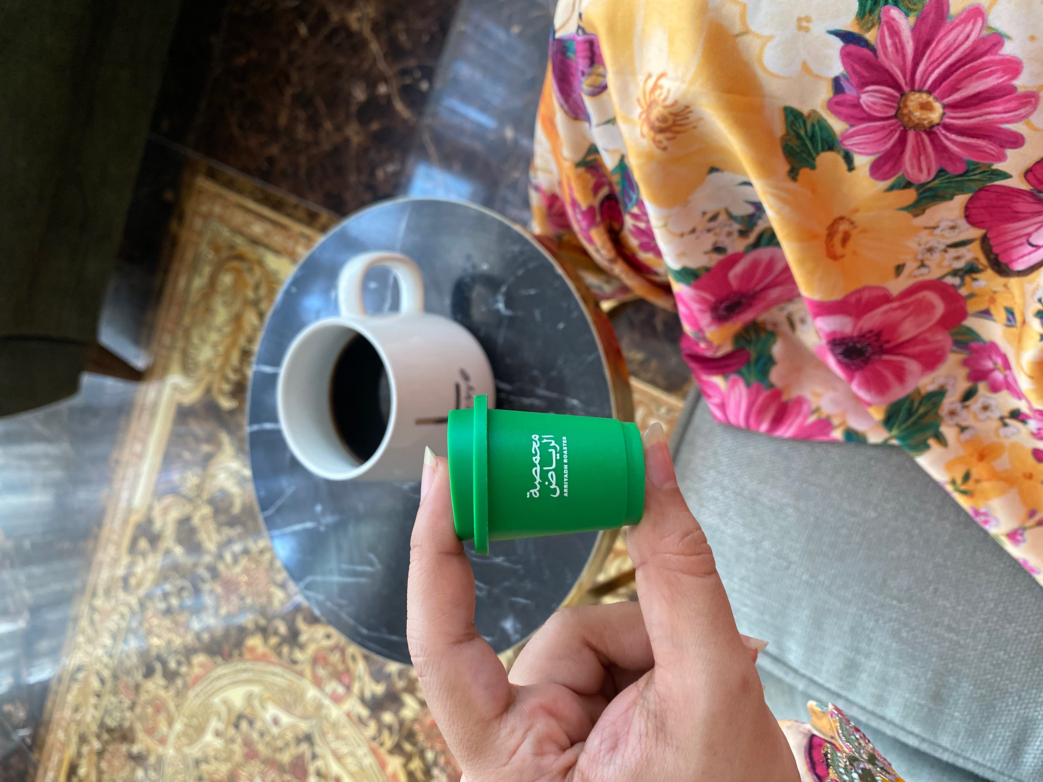 Friday’s coffee and wearing a traditional dress 🥰 the concept 10/10 and the Taste so yummmmmyyy!!!! ❣️❣️❣️❣️❣️