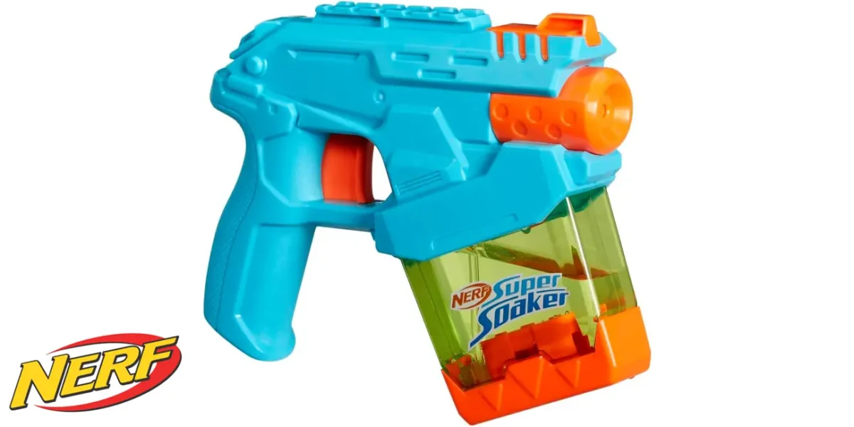 Pistola de agua Nerf Super Soaker por sólo 3,37€ (52%)