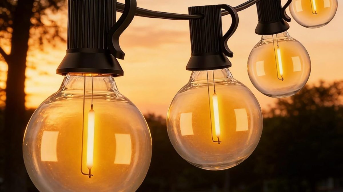 Ilumina tus celebraciones en jardín o terraza con estas luces LED de 15 m con 25 bombillas LED G40 por sólo 15,85€ (-21%)