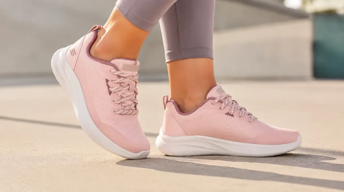 Zapatillas Skechers Bobs Mode Flex Trainers para mujer por sólo 39€ con envío gratis (-35%)