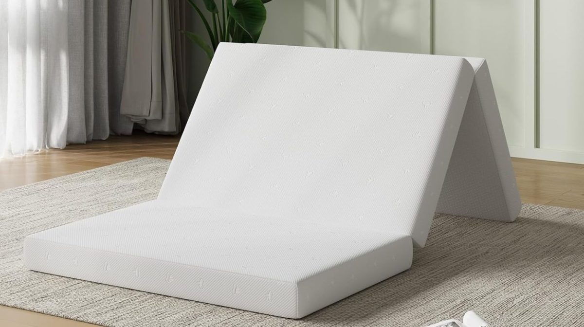 Colchón plegable Novilla de 10 cm, ideal como cama supletoria para invitados y viajes por sólo 66,89€ con envío gratis (-30%)