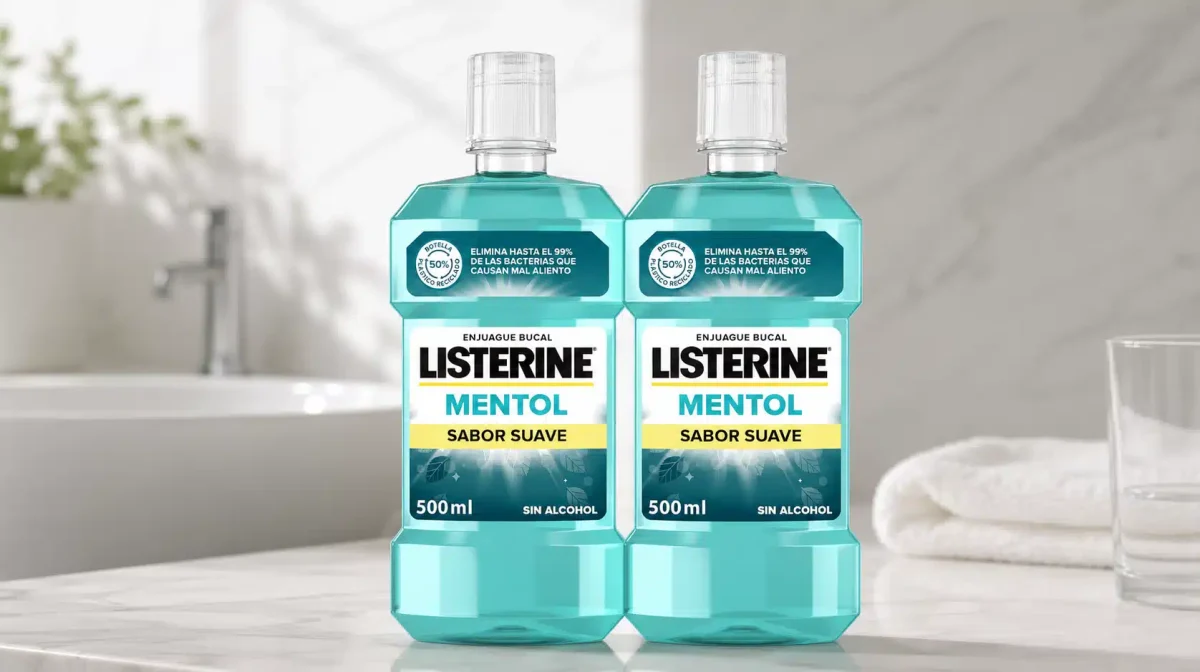 Pack x2 Enjuague bucal Listerine Mentol Sabor Suave de 500 ml, sin alcohol y con 24 h de protección por sólo 4€ (-63%)