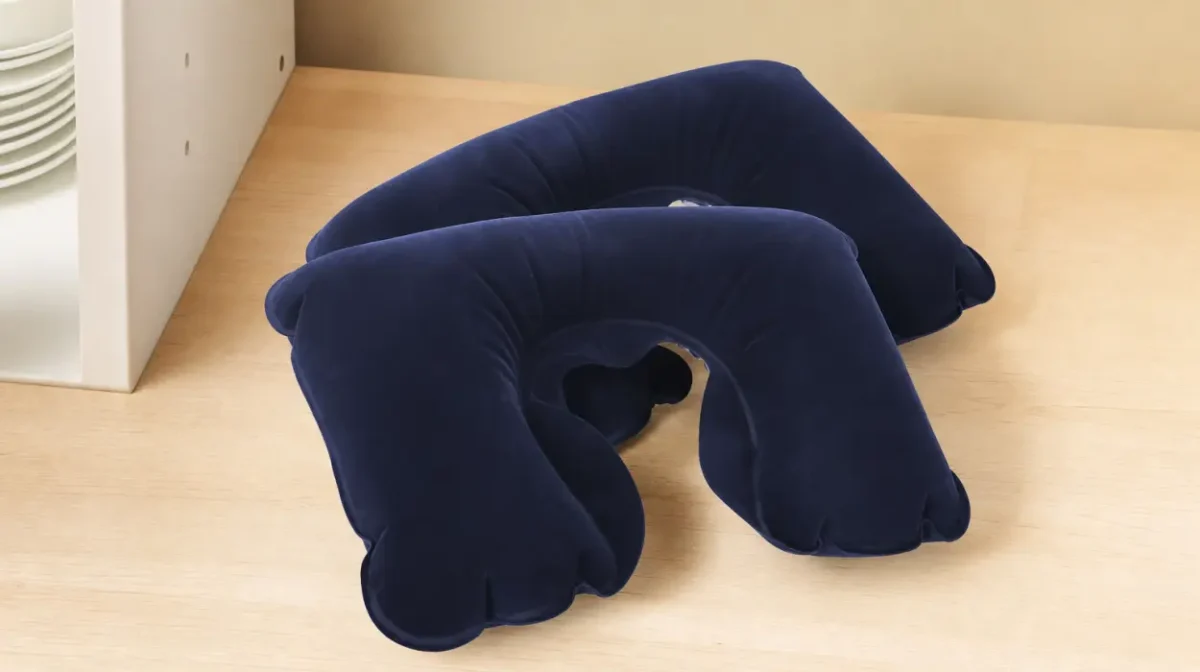 Pack x2 almohadas de viaje inflables com-four para cuello por sólo 6,79€ (-15%)