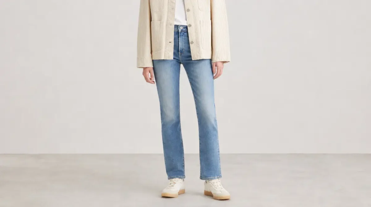 Vaqueros Levi's 724 High Rise Straight para mujer, color Blue Wave Light por sólo 60€ con envío gratis (-50%)