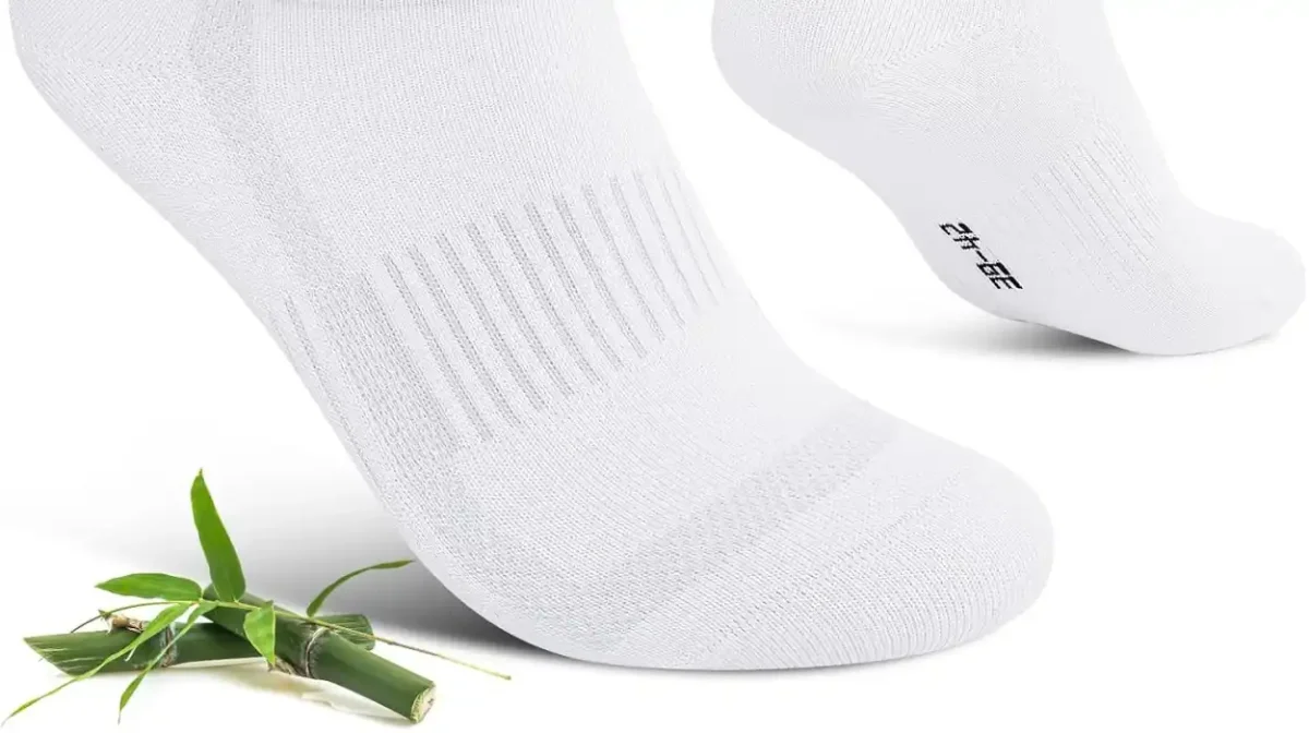 Pack x6 calcetines deportivos Cirorld de bambú para hombre y mujer por sólo 8,32€ (-31%)