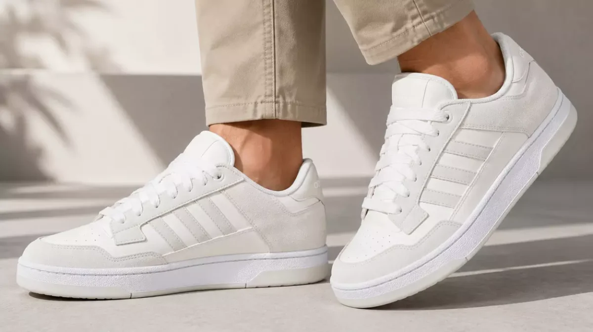 Máximo agarre y estilo con las zapatillas Adidas Rapid Court Low en tallas para hombre por sólo 39,99€ con envío gratis (-33%)