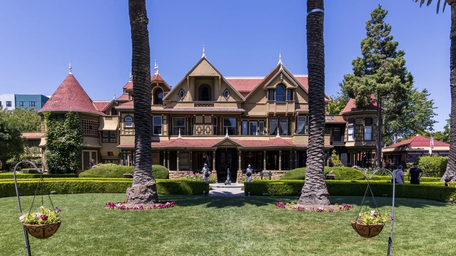 Winchester Mystery House exterior and gardens