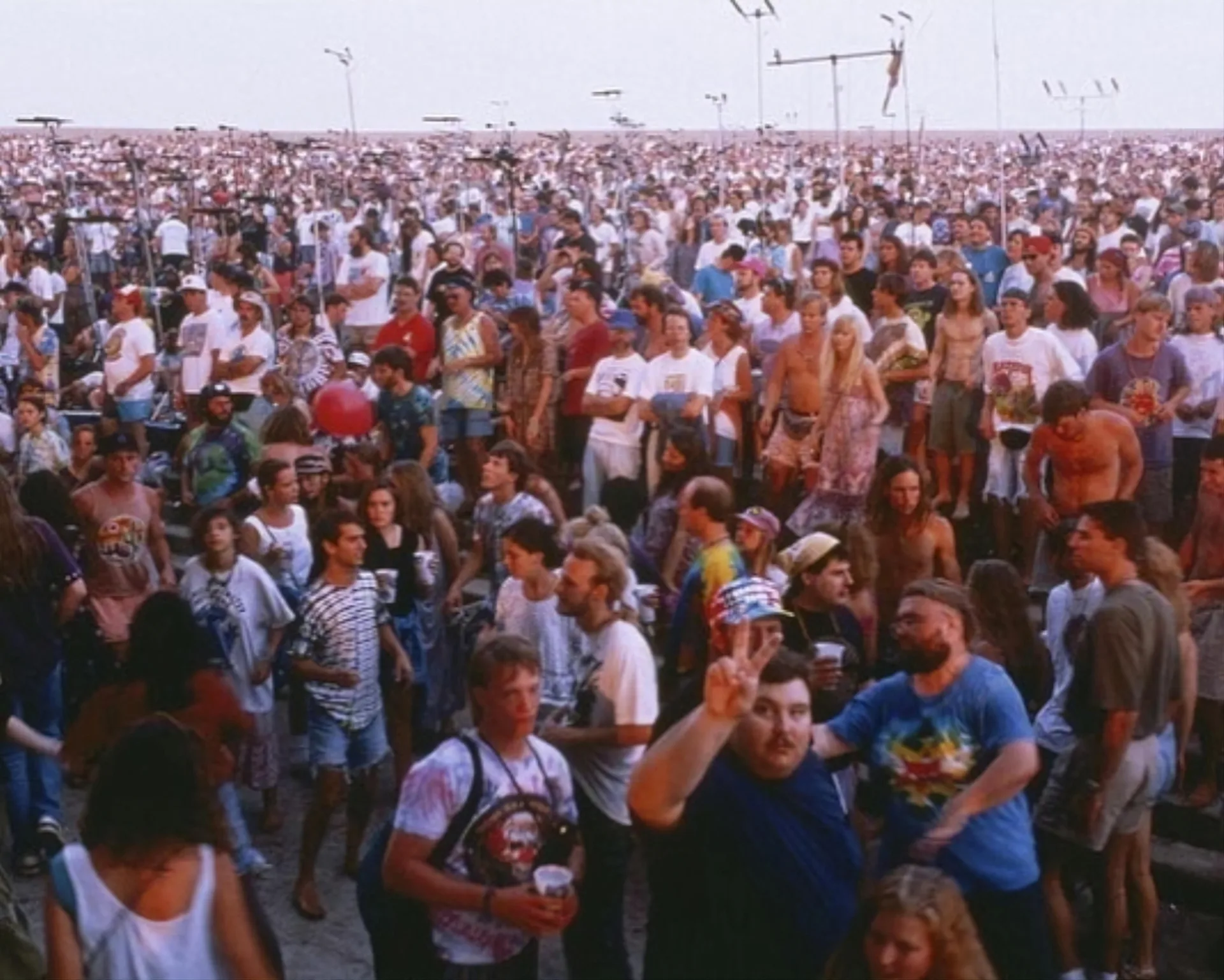 june-11th-93-thousands-of-dead-heads-voyaged-from-far-and-v0-oob0kdgp706d1.jpg