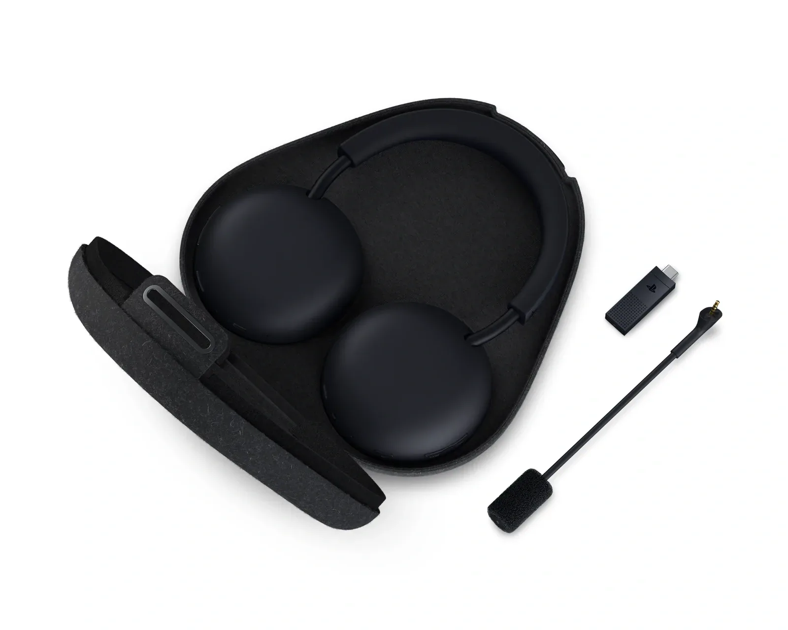 Pulse Edge in Midnight Black, folded into its carrying case, with the detachable microphone and PlayStation Link adapter shown alongside.