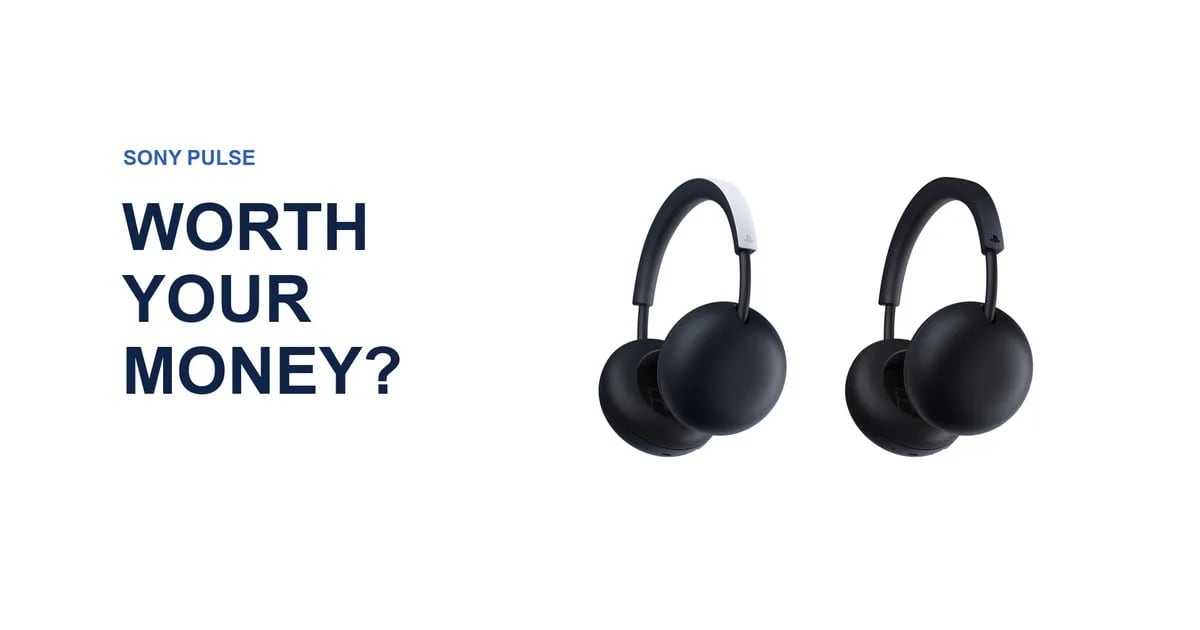 Standard PlayStation Pulse in White and Midnight Black. These are two colors of the same model, not Pulse versus Edge.