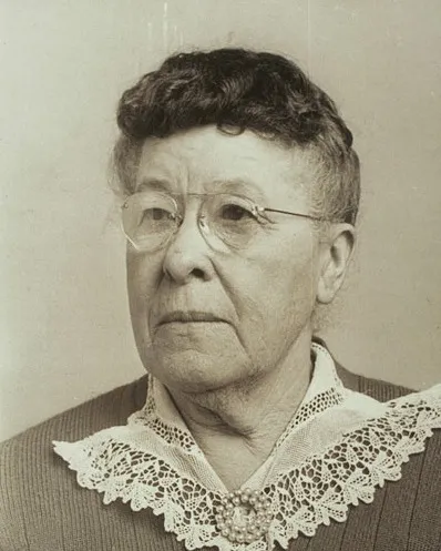 Pauline Fitzgerald Dame