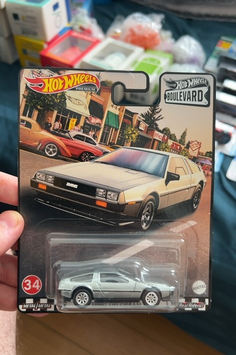 DMC Delorean