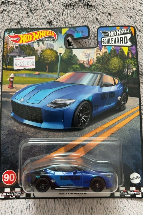 23 NISSAN Z