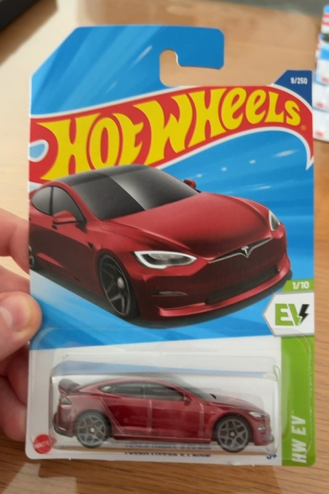Tesla Model S Plaid
