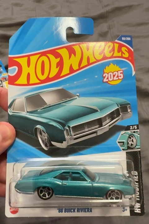 68 Buick Riviera