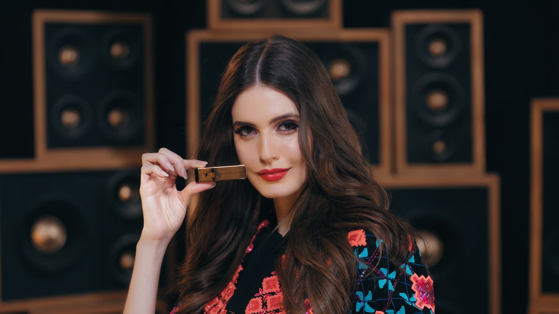 Myglamm | Manish Malhotra