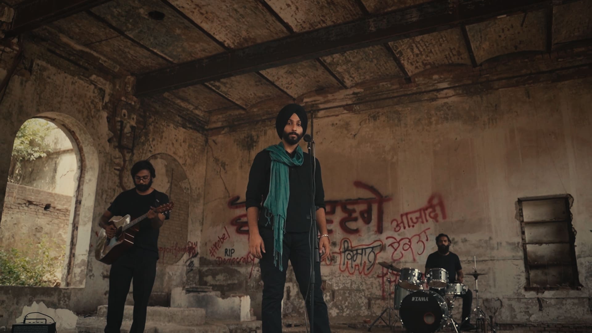 Bole Javnge - Bir Saaz