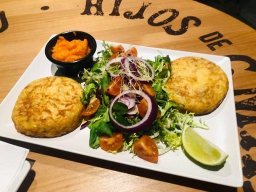 Tortilla Española con ensalada