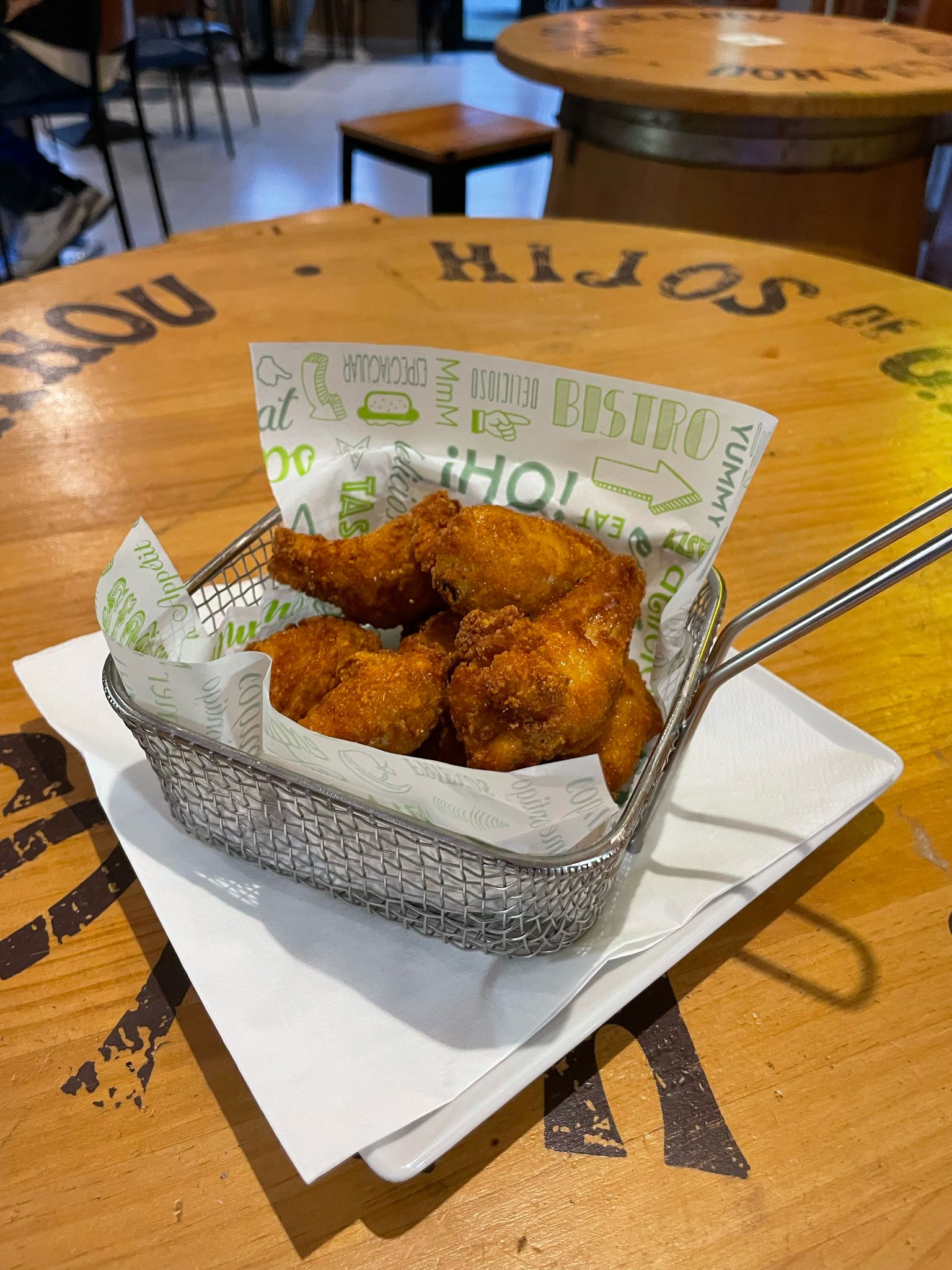 Alitas de pollo estilo Kentucky