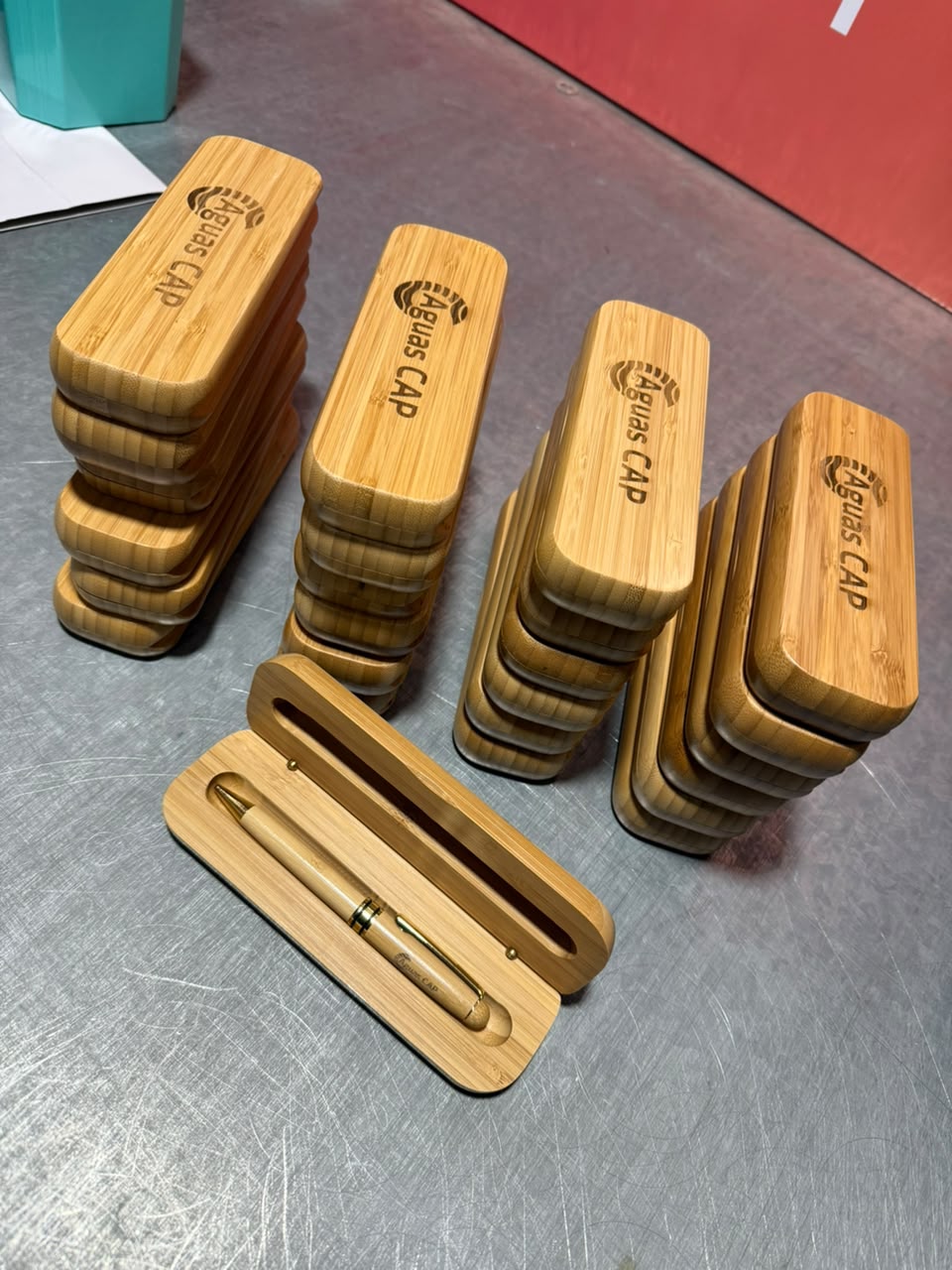 Boligrafo bambu con caja grabado laser