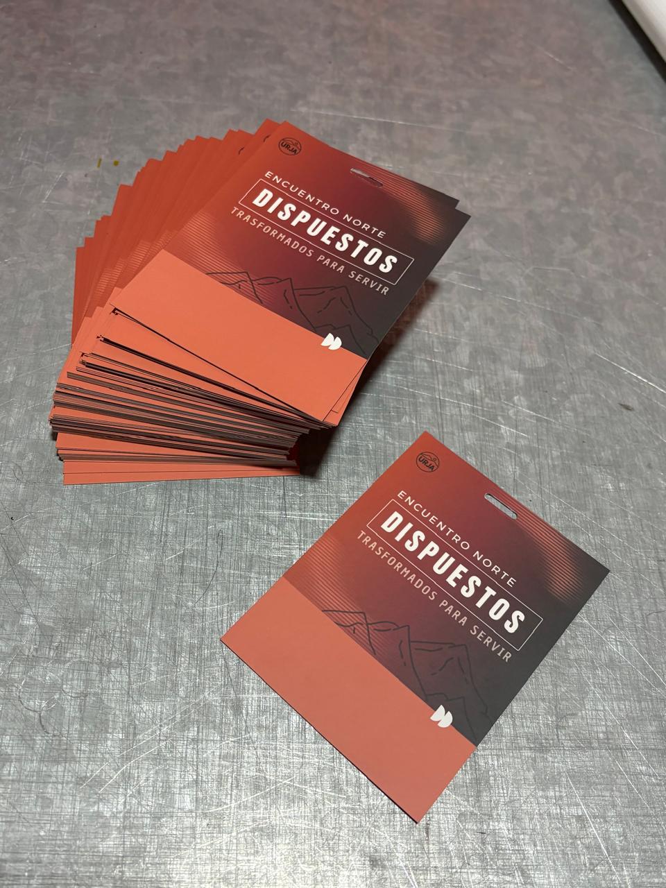Credenciales personalizadas de opalina laminada
