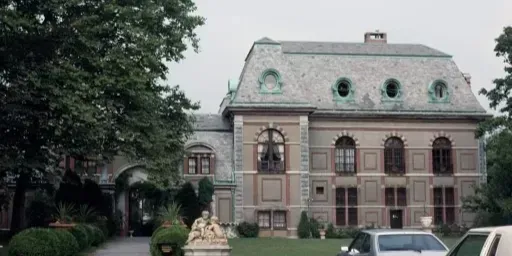 The Candlelight Walk with Ghosts Tour