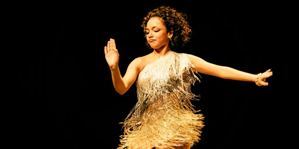 Holiday Gala: A Latin Dance Show & Party