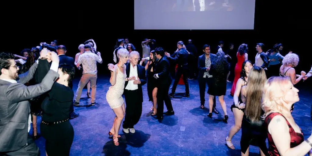 Holiday Gala: A Latin Dance Show & Party