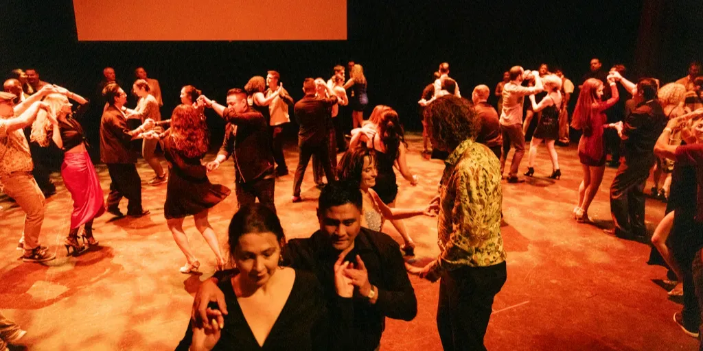 Holiday Gala: A Latin Dance Show & Party